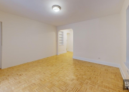124 East 24th Street - Photo 1