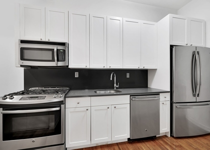 121 Madison Avenue - Photo 1
