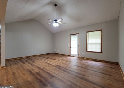 522 Carl Cedar Hill Road - Photo 1