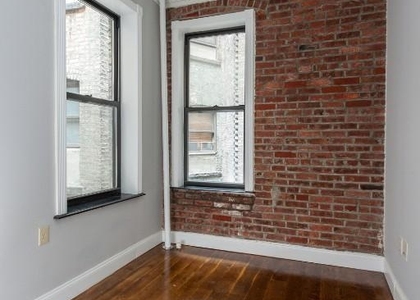 West 103rd Street - Photo 1