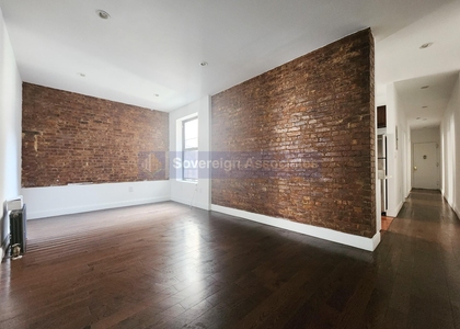 186 Claremont Avenue - Photo 1
