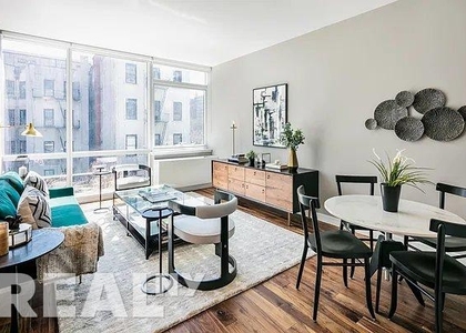 West 28th Street - Photo 1
