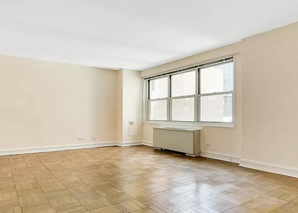  8th Avenue - Photo 1