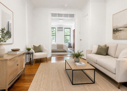  East 84th Street - Photo 1
