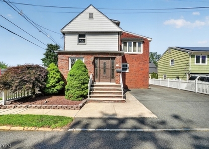 200 N 18th St - Photo 1