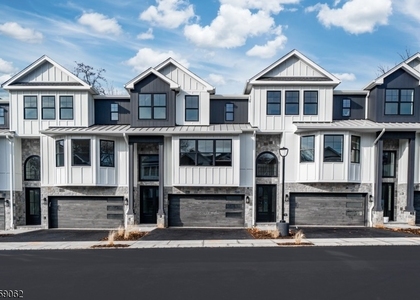147 Central - Photo 1