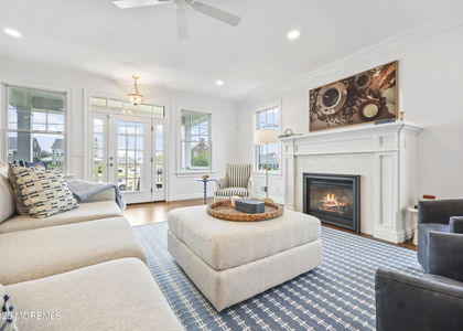 114 2nd Avenue - Photo 1