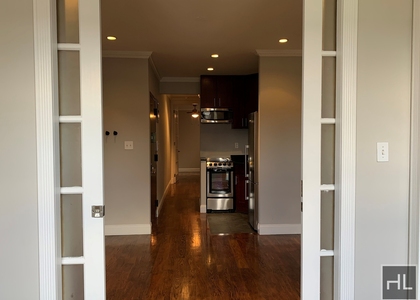 Tenth Avenue - Photo 1