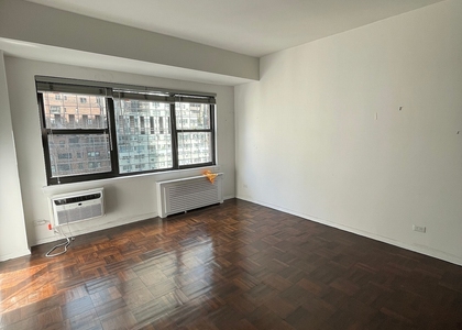 East 57 Street - Photo 1