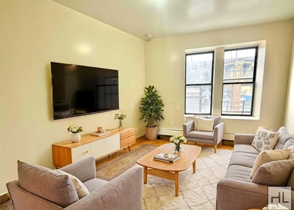 New Utrecht Avenue - Photo 1