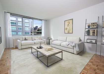 Center Boulevard - Photo 1