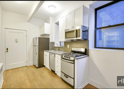 East 25 Street - Photo 1