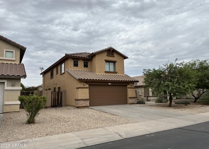 25550 W Pioneer Street - Photo 1