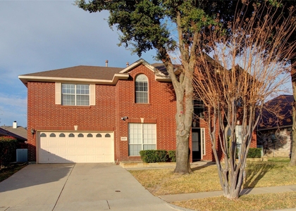 3507 Tamarack Drive - Photo 1
