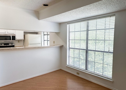 16301 Ledgemont Lane - Photo 1