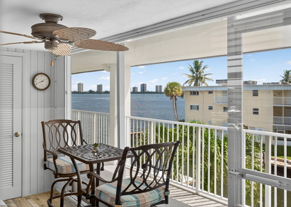 110 Shore Court - Photo 1