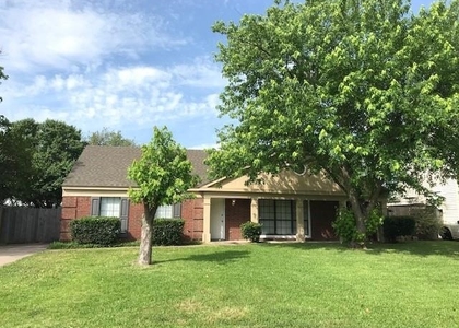 3424 Cambridge Drive - Photo 1