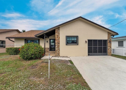 1406 Nw 8th Street - Photo 1