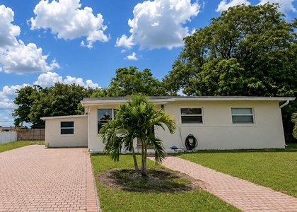 3300 Sw 32nd Court - Photo 1