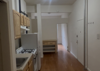 East 9th Street - Photo 1