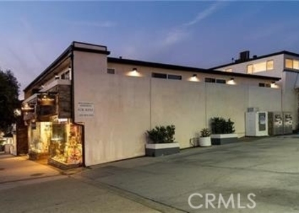 577 Ramona - Photo 1