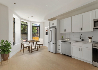 2111 Regent Place #1F - Photo 1