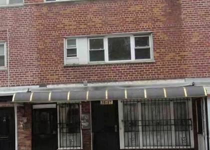 3117 68th Street - Photo 1
