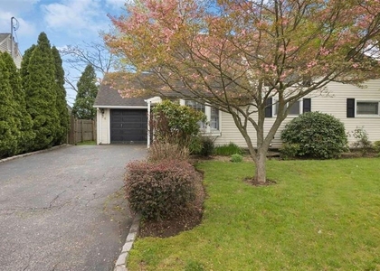 26 Carriage Lane - Photo 1