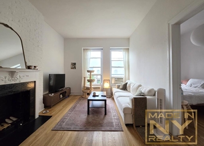 7 E 93rd Street - Photo 1