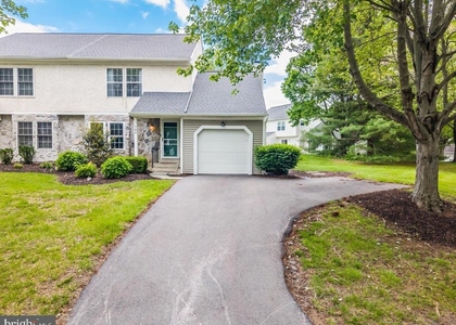 786 Bradford Terrace - Photo 1
