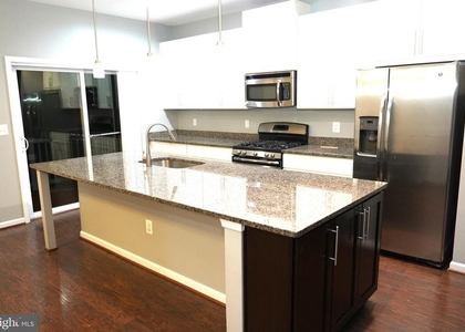 22410 Glenbow Way - Photo 1