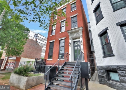 1110 6th Street Nw - Photo 1
