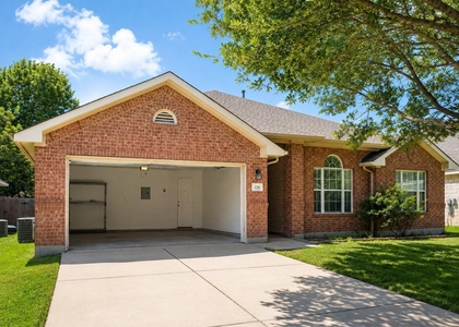 126 Copperwood Loop - Photo 1