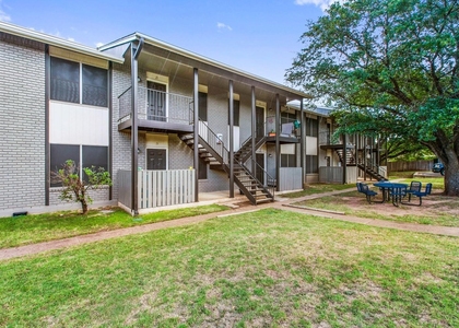 11519 Pecan Creek Pkwy - Photo 1