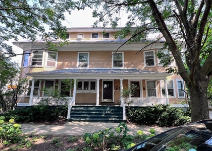 519 Hamilton Street - Photo 1