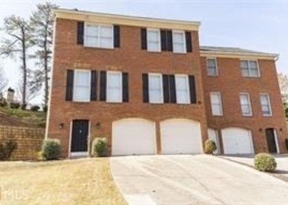 300 Halah Circle - Photo 1