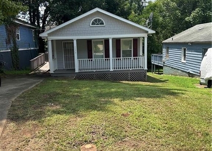 1173 Moton Avenue - Photo 1