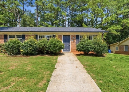 432 Charleston Lane - Photo 1