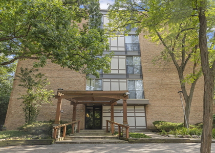 5820 Oakwood Drive - Photo 1