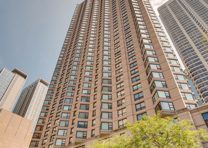 401 E Ontario Street - Photo 1