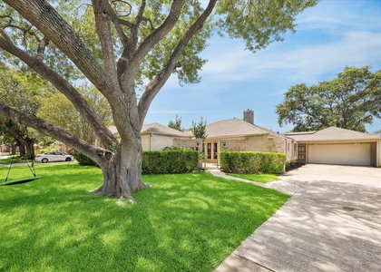 7618 Bankside Drive - Photo 1