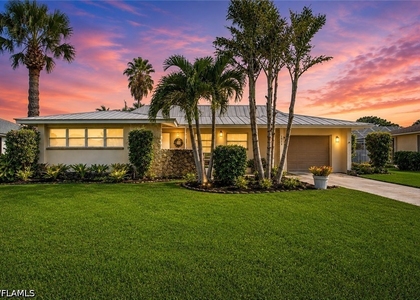 1211 Se 34th Street - Photo 1