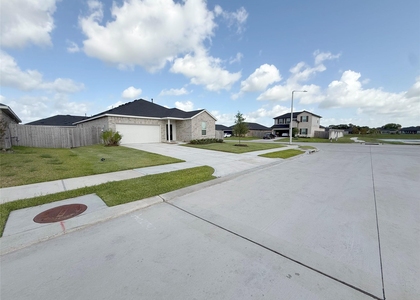 423 Amy Street - Photo 1