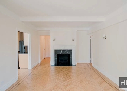 East 68 Street - Photo 1