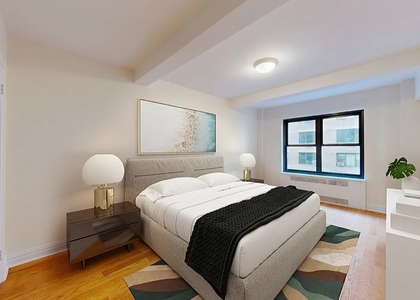 East 56 Street - Photo 1
