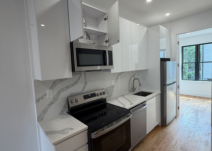416 Lorimer Street - Photo 1