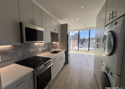 460a Summer Street - Photo 1