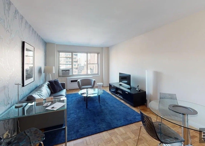 Park Avenue - Photo 1