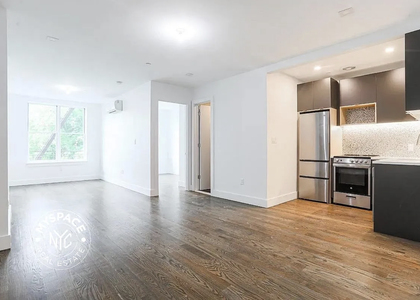 224 Hawthorne Street - Photo 1