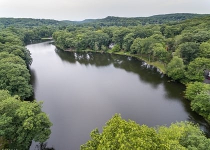 23 Cabot Ln - Photo 1